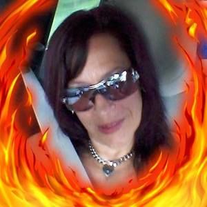 Meet your Posher, Liz